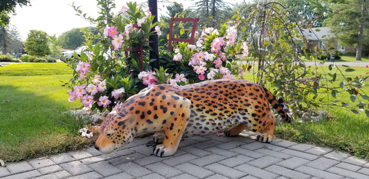 jaguar statue left side profile