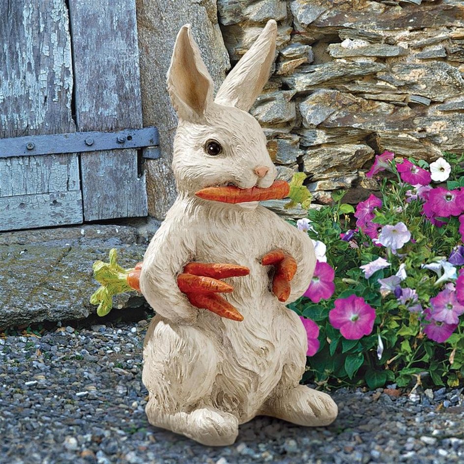 carrot thief rabbit statue for sale